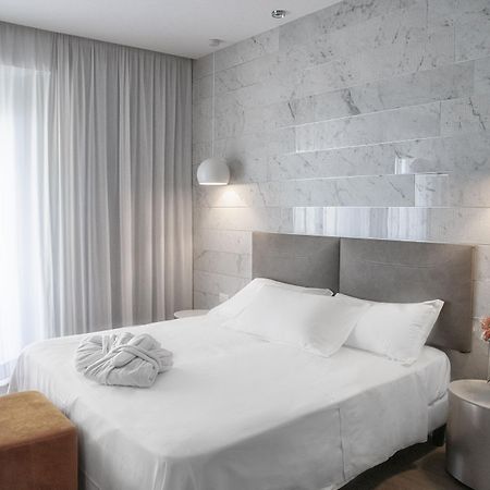 Ambienthotels Panoramic Rimini Esterno foto
