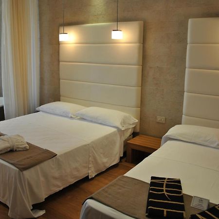 Ambienthotels Panoramic Rimini Esterno foto